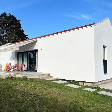 Сasa de vacaciones Casa Con Piscina, Entre La Playa Y La Montana La Isla